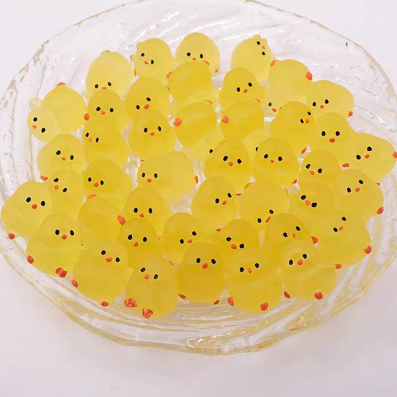 Glow-in-the-Dark Mini Chick Li - Kids Toys Home ulasan dan harga
